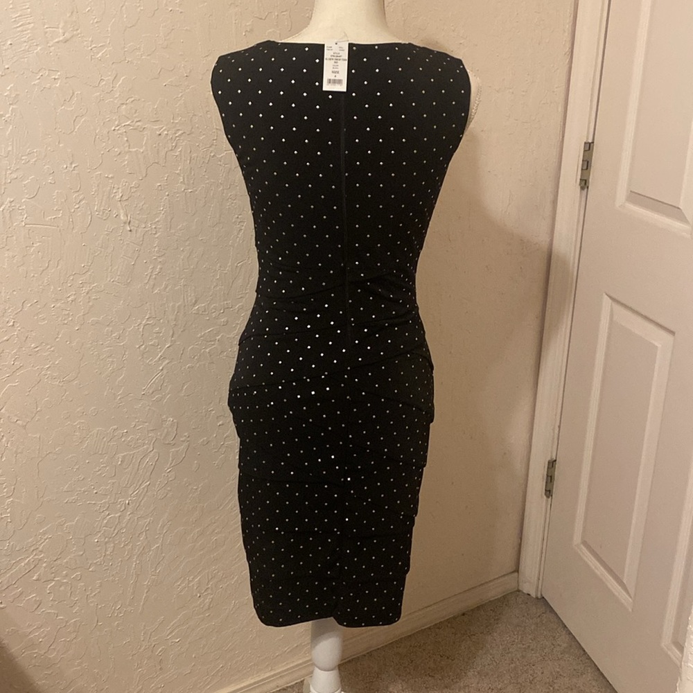 NWT-White House Black Market Slim Dress - Picture 3 of 8